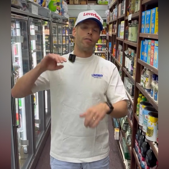 loverboy merch t-shirt - Picture 4 of 5